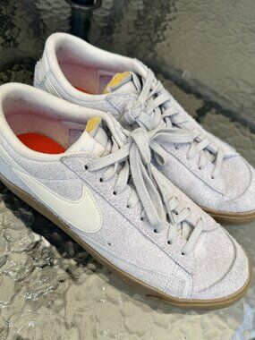 NIKE Gray/Beige Suede Sneakers - Women's Size 10 US